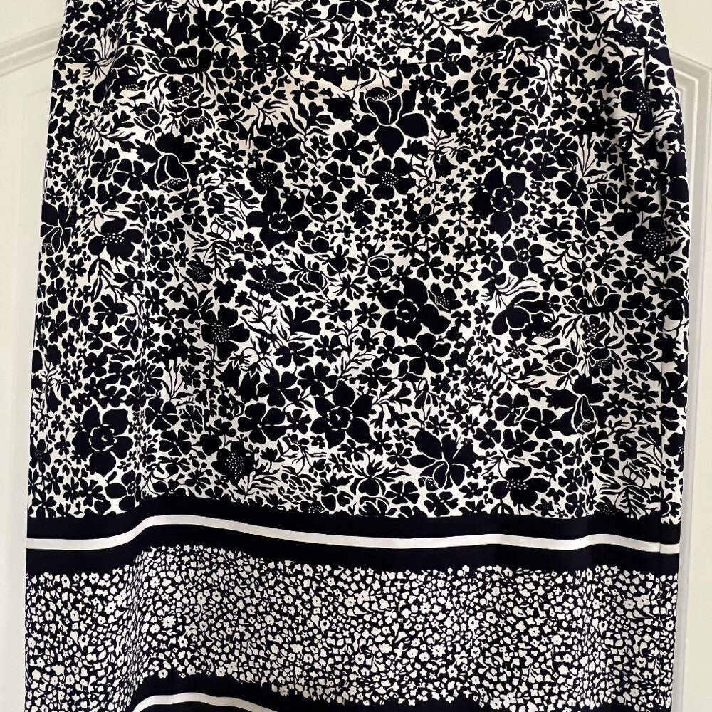 Margaret M Skirt